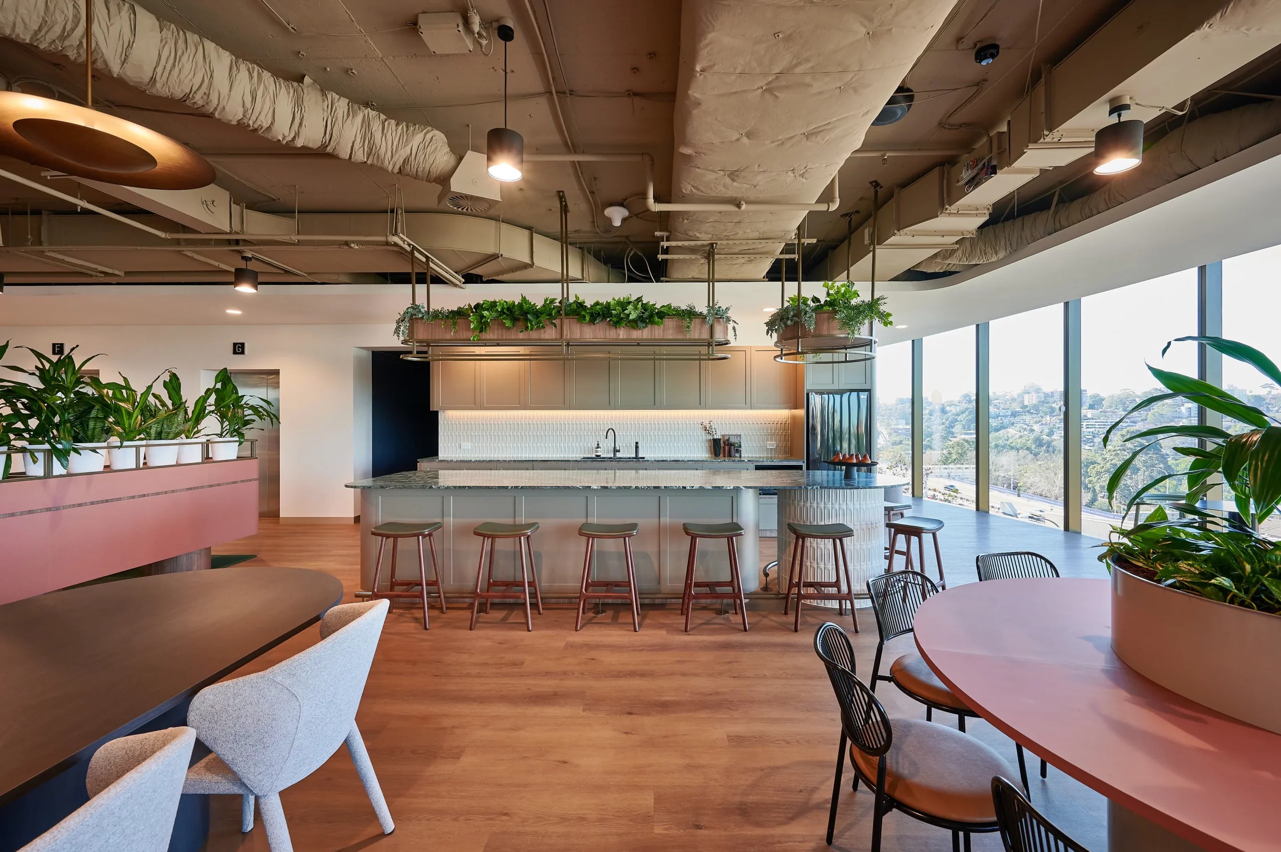 CBREIM | L3, 118 Mount Street gallery image 1