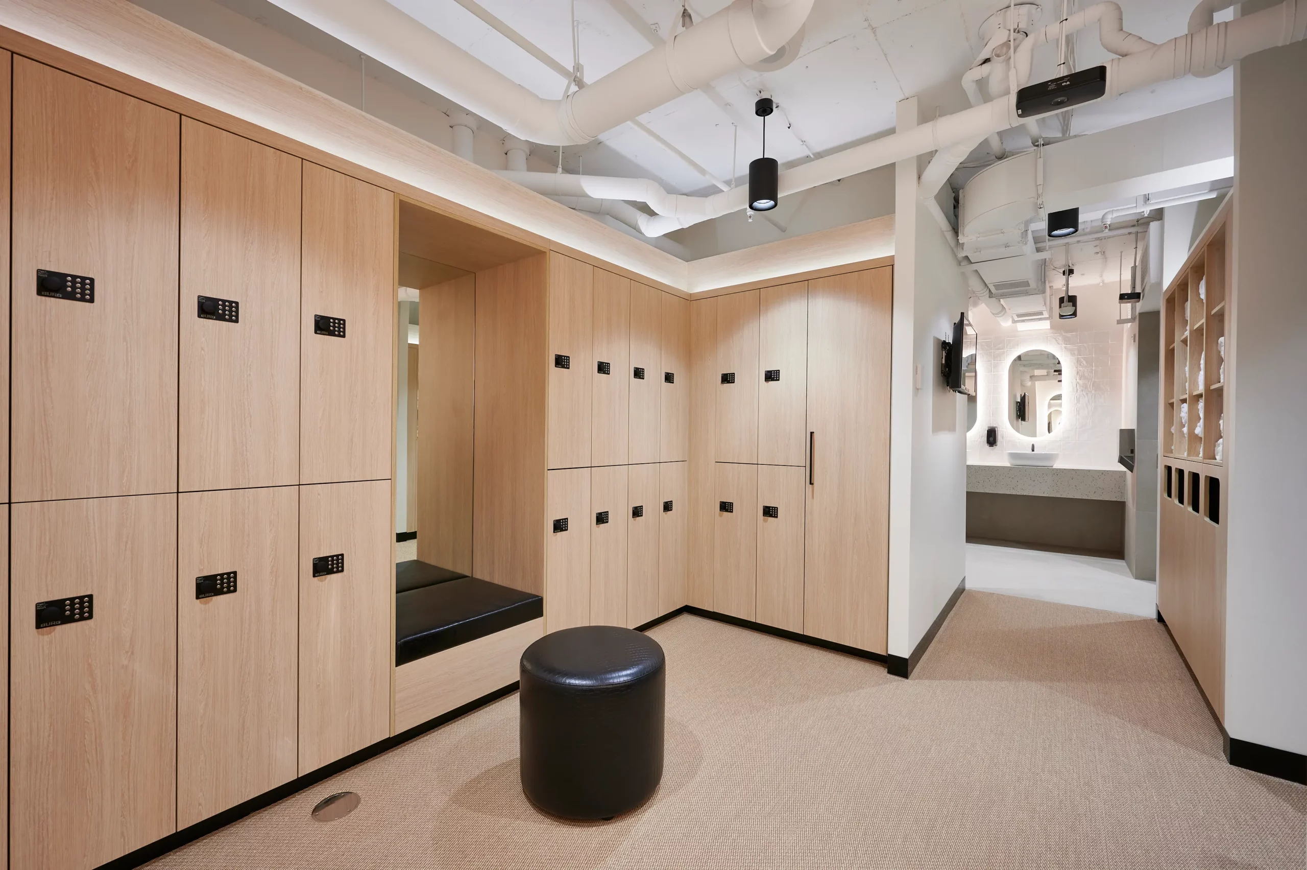Invesco | 77 King Street gallery image 3