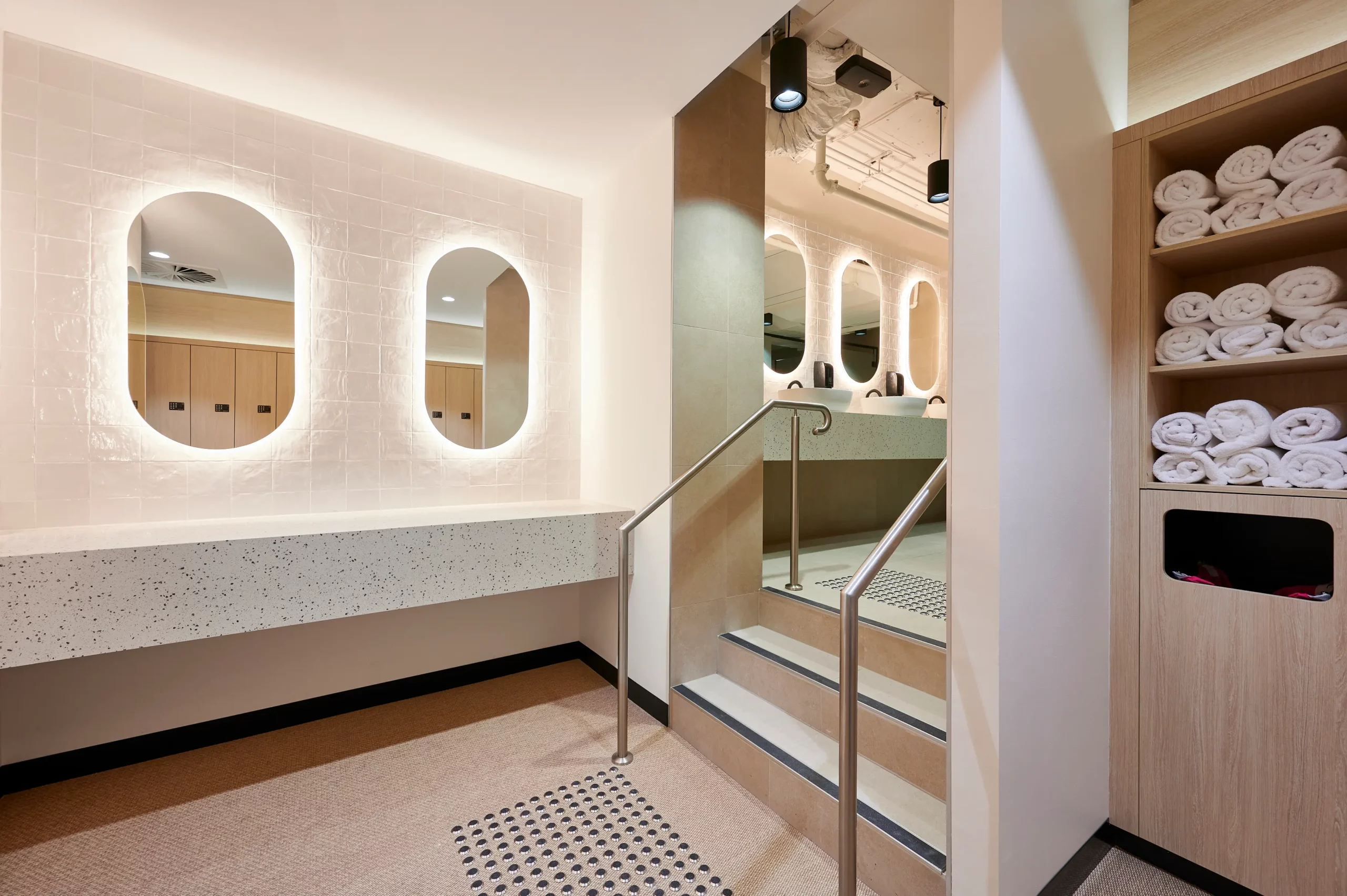 Invesco | 77 King Street gallery image 5